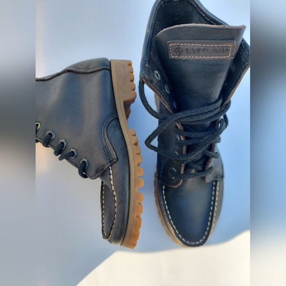 Eastland Shoes - Eastland Leather Combat Boots Casual Boots Women Sz 6.5 SUPER RARE